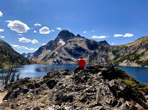 Outventure Of The Week Hiking To Alpine Sawtooth Lakes Sawtooth