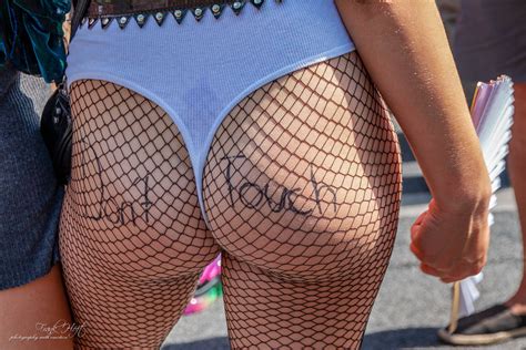 Don T Touch Porn Pic