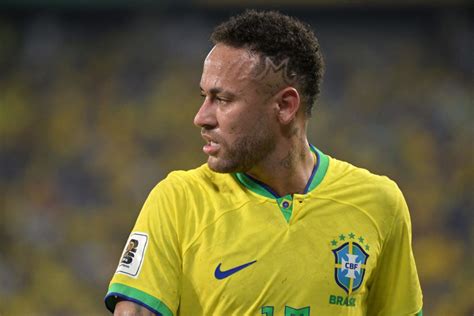 Neymar Drops Inter Miami Transfer Hint When Asked About Lionel Messi