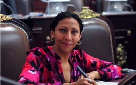 Evelyn Parra Se Reintegra Como Diputada De Prd En Congreso De Cdmx