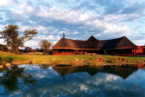 Okonjima Bush Camp Waterberg Plateau Namibia Bilder And Infos Bei