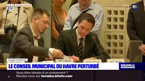 Le Conseil Municipal Du Havre Perturb Par Des Manifestants