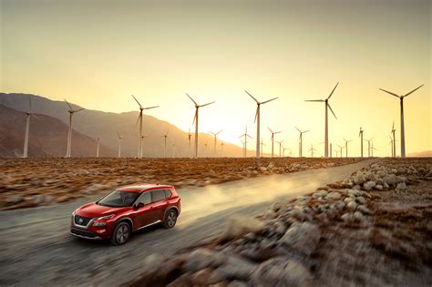 Friends Brought Together by an Automotive Campaign | PetaPixel