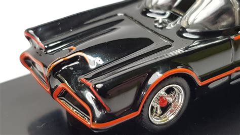 1966 TV Series Batmobile RLC Exclusive 2007 Greek Hot Wheels Collector