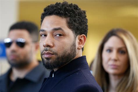 Jussie Smollett conviction in hate crime hoax overturned by Illinois