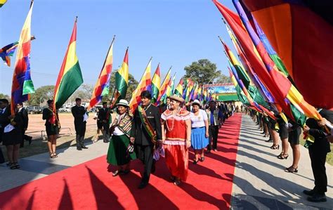 Independencia De Bolivia Día Nacional Acercando Naciones