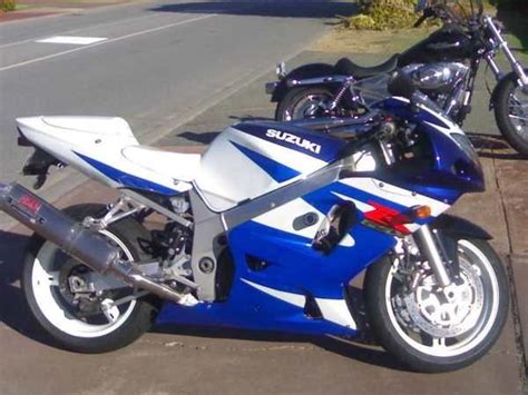 2006 Suzuki GSXR 600 Motorcycle Review Top Speed