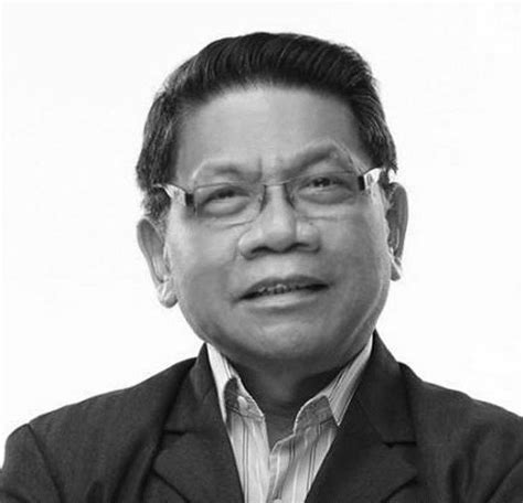 broadcasting giant mike enriquez  manila standard