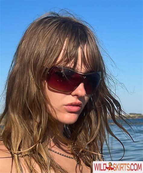 Victoria De Angelis Maneskin Bassist Vicdeangelis Nude Instagram Leaked Photo