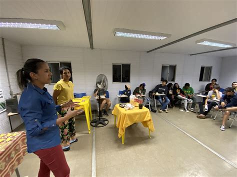 Projeto promove oficina de artes para alunos da região do Maria