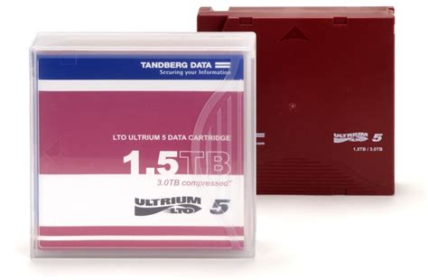 LTO Ultrium 5 tape drive 1500 GB Tandberg Data LTO Ultrium tapes