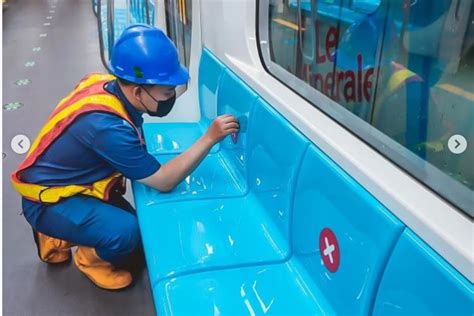 Foto Mrt Jakarta Terapkan Kapasitas Persen Mulai Hari Ini Tanda