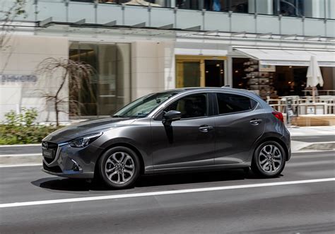 Mazda2 Gallery