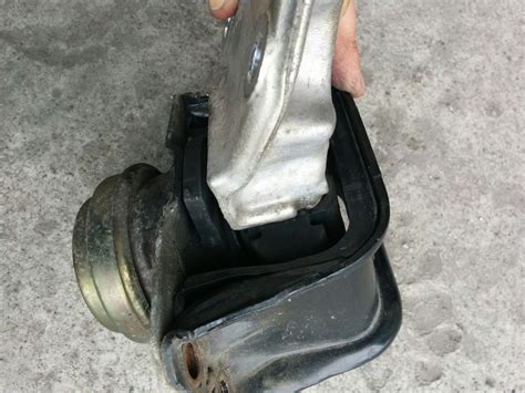 Плановое ТО и ревизия подвески двигателя — Peugeot 307, 1,6 л, 2007 ...