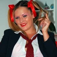 Rebecca Ryder Gives A Double Smoking Blowjob Unmissable Blonde Blonde Porn XHamster