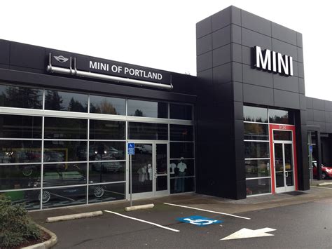 MINI Of Portland in Portland, OR | Rated 4.8 Stars | Kelley Blue Book