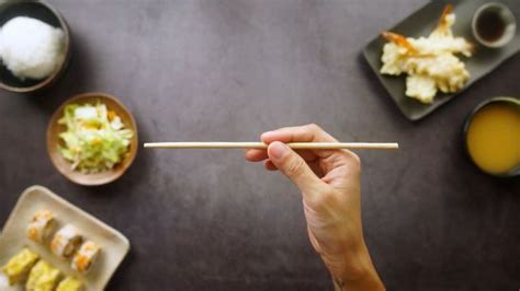 How To Use Chopsticks Your Four Step Guide To Eating Sushi Like A Pro