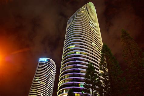 Oracle Towers Broadbeach Explore Gcnphotos Photos On Fli Flickr