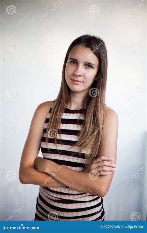 Nude Face Of Beauty Woman No Make Up Stock Image Image Of Look Brown