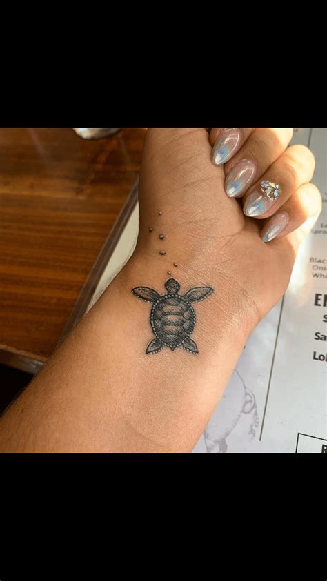 Cute Sea Turtle Tattoos Designs With Meanings