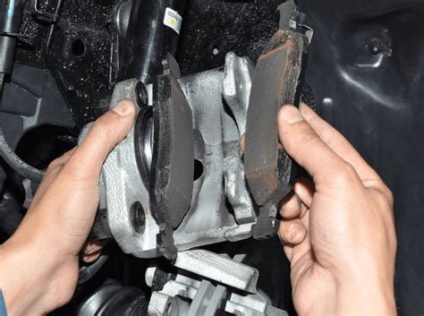 What is a brake caliper? • General Motor Club