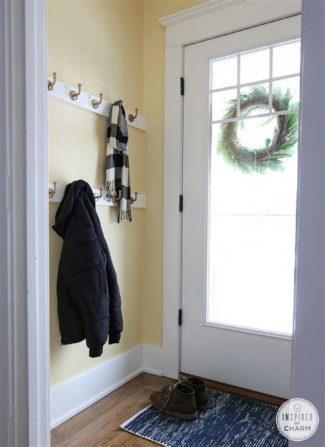 21 Tips For How To Organize Your Entry Way Thegoodstuff