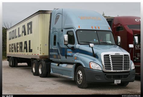 Freightliner Cascadia Werner Enterprises Dollar General Flickr