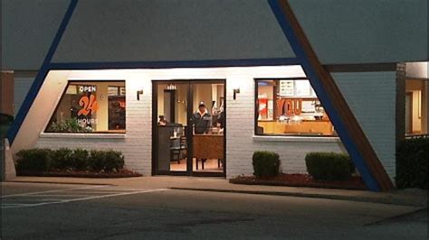 Tulsa Whataburger Employees Robbed At Gunpoint