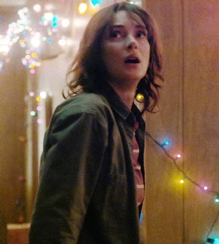 Joyce Byers Stranger Things Wiki Fandom Powered By Wikia