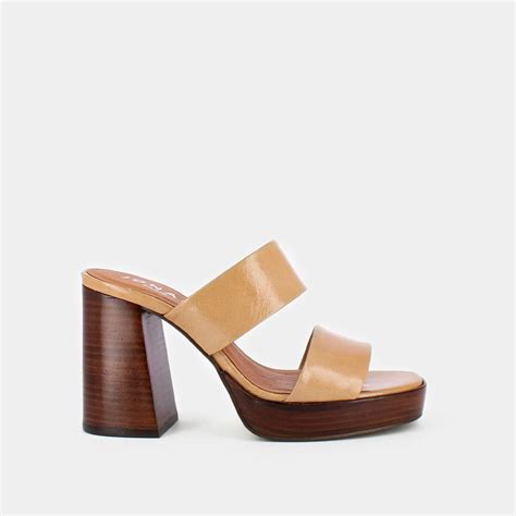 Mules à talon et plateforme Femme en cuir brillant camel Jonak