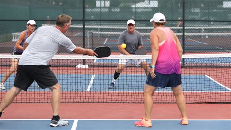 Key Differences Between Pickleball Vs Tennis