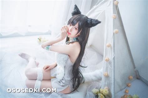 Shika Atago Azur Lane Doujin Welfare Naked Cosplay Asian Photos