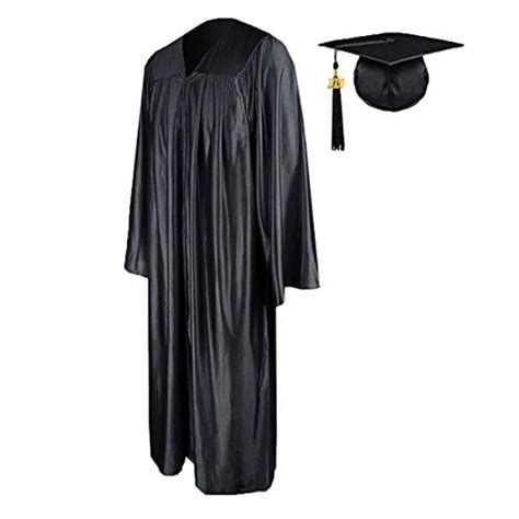 Graduation Gown & Cap – Capwear