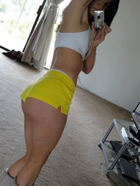 American Brunette Kendall Karson Strips And Shows Her Boobs During