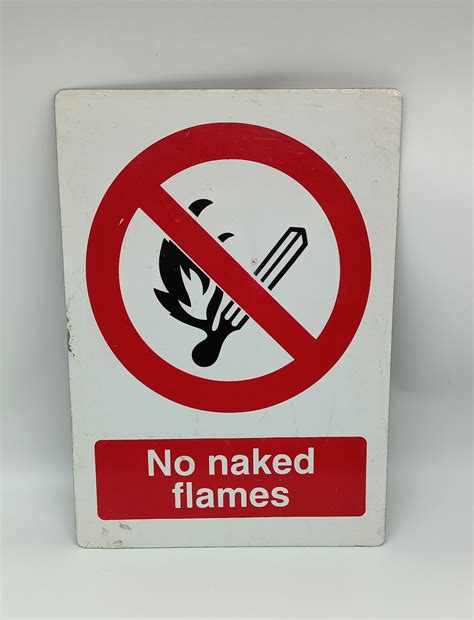 No Naked Flames Metal Sign Singapore Pickers