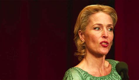 Qilliananderson Gillian Anderson As Jean Milburn In SEX EDUCATION