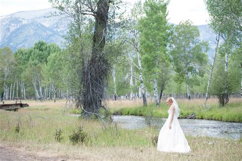 Kate And Eriks Wedding At Snake River Ranch In Jackson Hole Wyoming