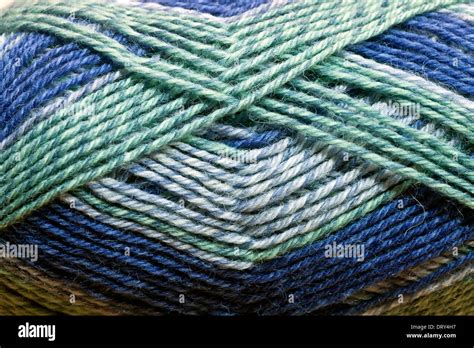 Interwoven Pattern Hi Res Stock Photography And Images Alamy