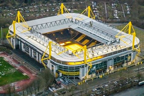 Dortmund Aus Der Vogelperspektive Sportst Tten Gel Nde Der Arena Des