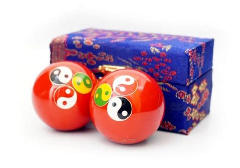 Шары Баодинга 4.7 см Тройной Инь Ян красные – купить | Цена, доставка ...