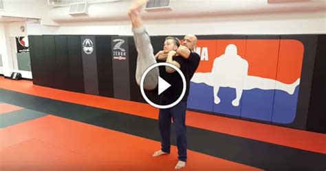 Bas Rutten On How To Escape A Standing Rear Naked Choke MMA Underground