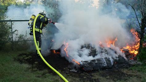 Fw Celle Schuppenbrand In Celle Freenet De