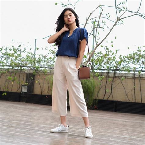 9 Inspirasi Ootd Dengan Effortless Style Ala Seleb