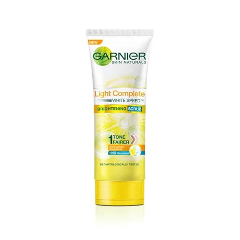 Garnier Light Complete Brightening Scrub 100Ml