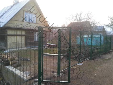 Установка забора из 3D сетки - Кобрино