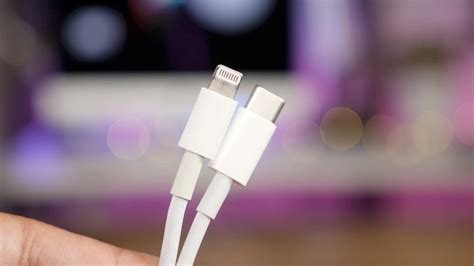 Apple is changing the charging port with iPhone 15, but it won't be ...