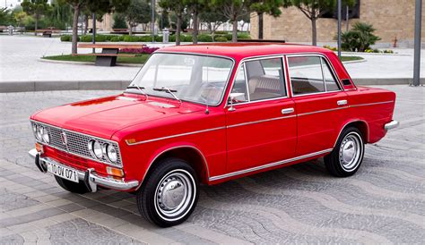 Ваз 2103 "Тройка": технические характеристики, обзор, отзывы, фото и видео