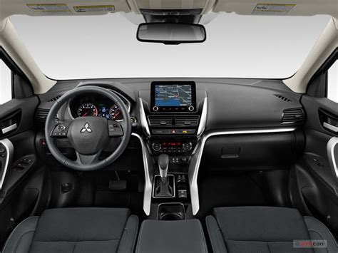 2024 Mitsubishi Eclipse Cross Pictures: | U.S. News