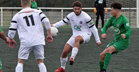 Football Régional 1 le FC Morteau Montlebon tient son latéral gauche