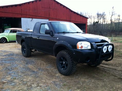 2001 Nissan Frontier Xe Lifted